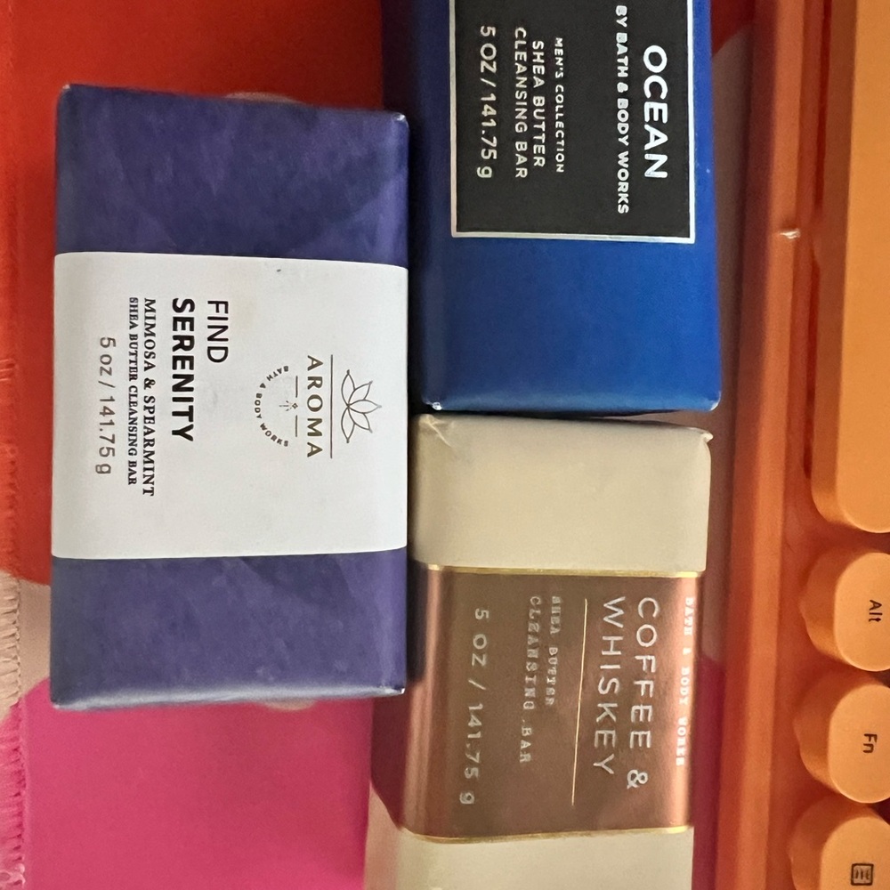 Bath & body Works Bar Soap BUNDLE